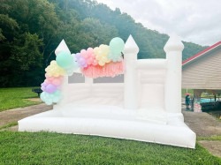 White20Cloud204 1754609568 White Cloud Bounce House Combo